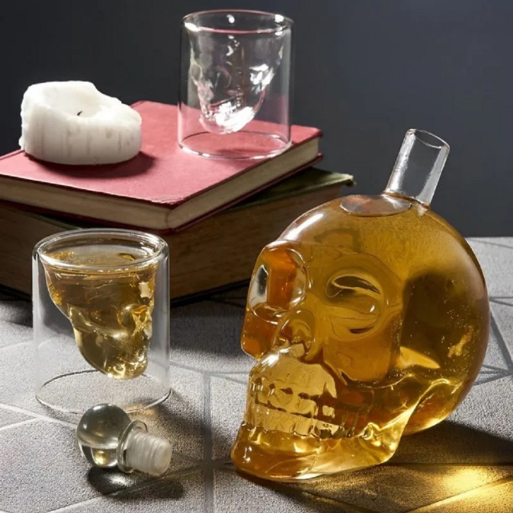 Decantor Craniu cu 6 Pahare Free Spirits - Gift Set